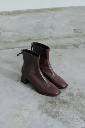 Aberdeen Block Heel Boots in Brown